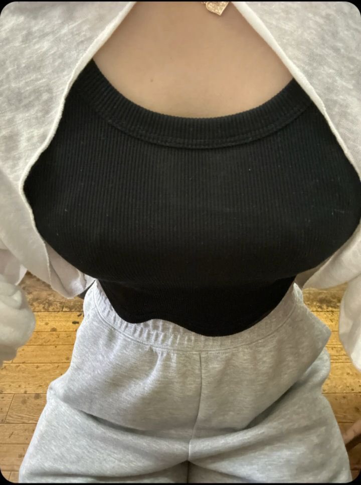 4fnomw_y's tweet photo. 反応ほしー  #裏アカ女子 https://t.co/TP1x2dR3BS
