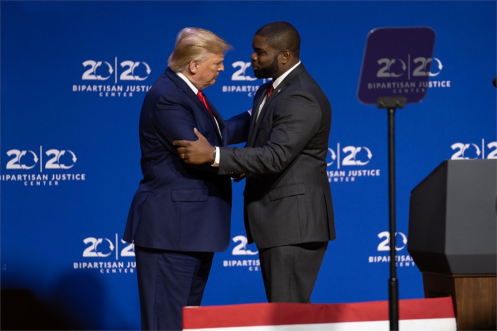lesleyabravanel's tweet photo. Like his idol who is trying to erase the uncomfortable American history of slavery, racism, and bigotry, Byron Donalds can attempt to scrub his website of his Donald Trump idolatry, but the stench will always be there. Vote for David Jolly. https://t.co/h98WJ1m7LV