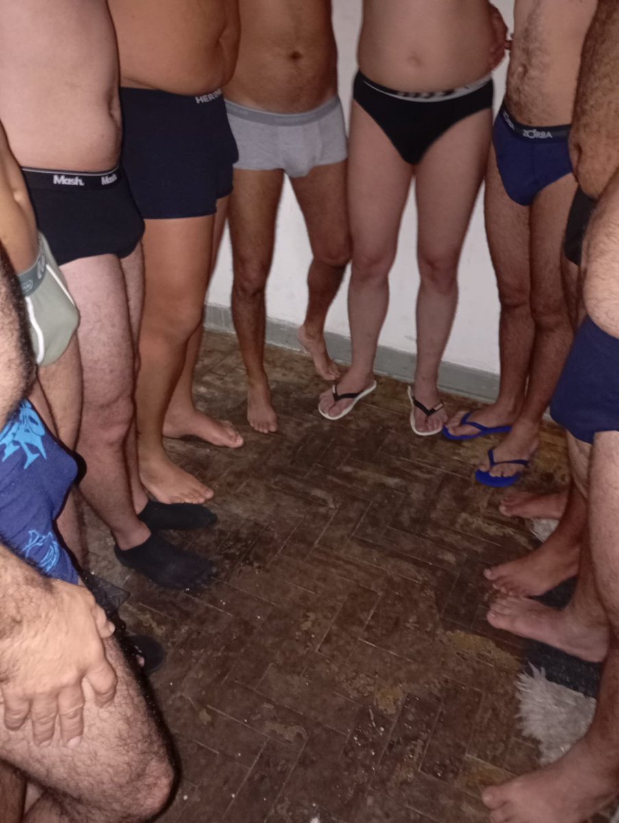 frot_com's tweet photo. Underwear Fetish + Speedo Frottage 
#Underwearfetish #speedofrot #c2c #Bulge2Bulge #bulgefrot #gouinage #brincadeirasdemachos #trusas 

https://t.co/dqFKafGJu7 

@frot_com https://t.co/5yOL8yJRCS