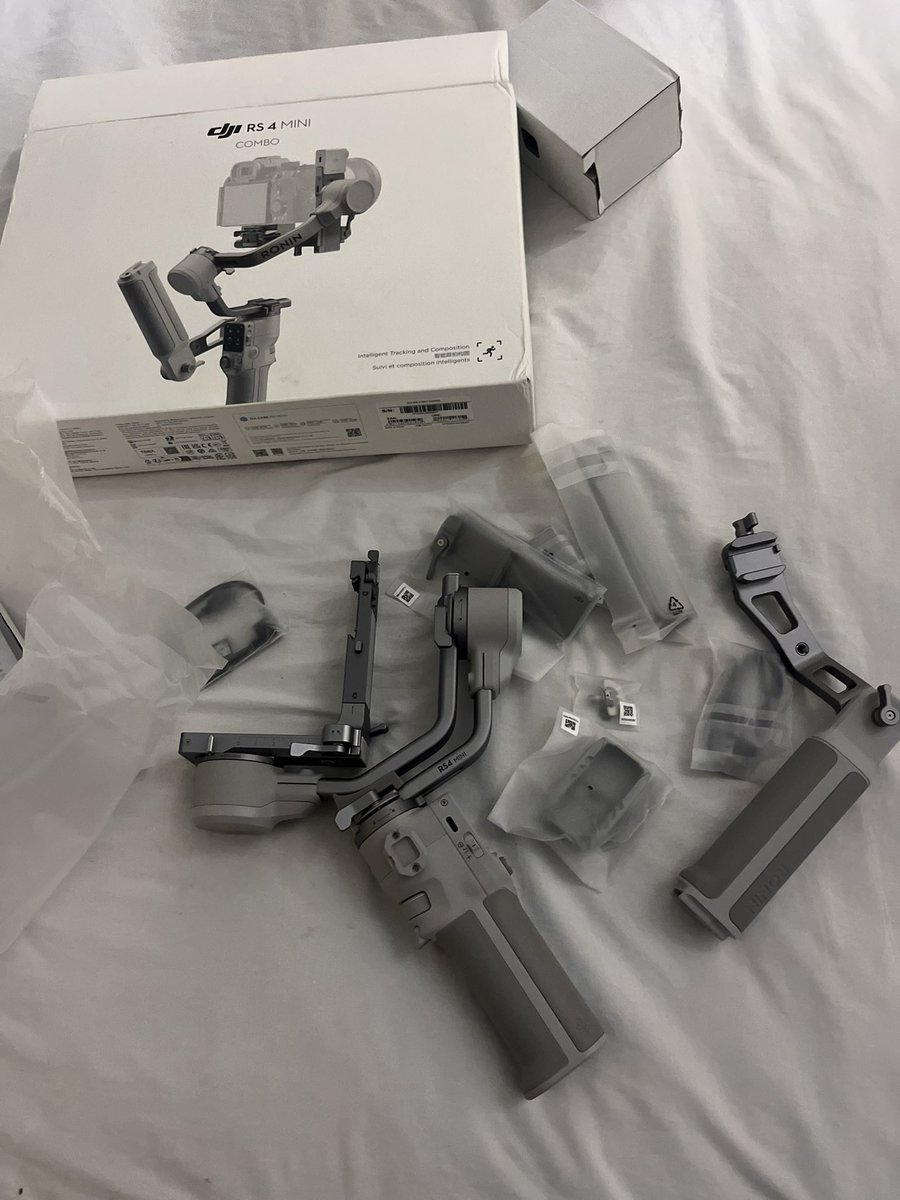 witty_cruz's tweet photo. Spent over $4,000 on these guys, and it’s honestly one of the best investments I’ve ever made in my life.

Invest in yourself, my friends.
You’ll never regret betting on yourself. 🚀🚀🚀 https://t.co/NJtr12bEog