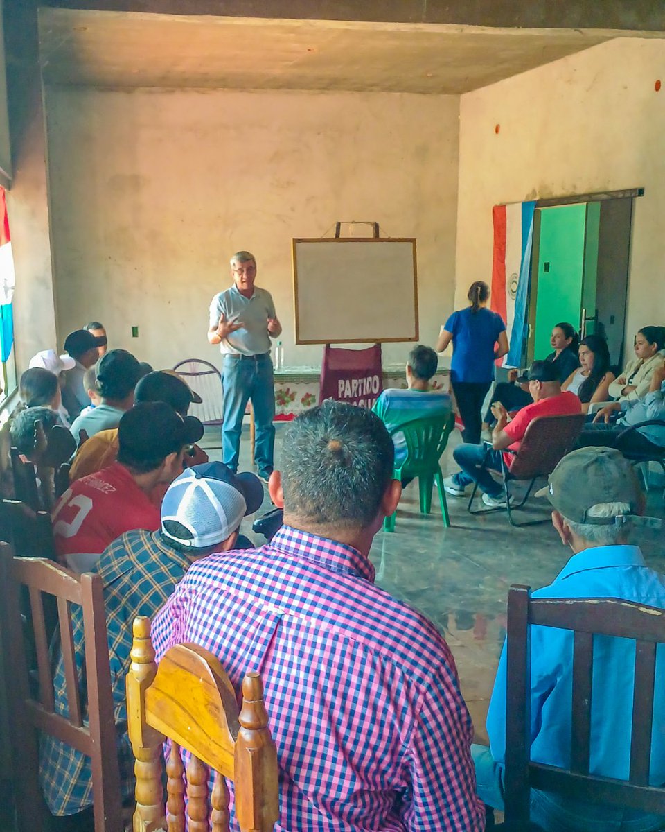 ErmoRodriguez's tweet photo. 𝗖𝗮𝗺𝗶𝗻𝗮𝗻𝗱𝗼 𝗲𝗹 𝗣𝗮𝗿𝗮𝗴𝘂𝗮𝘆. 🇵🇾

En Capitán Sosa, Concepción, compartimos una jornada de encuentro, diálogo y participación con vecinos y vecinas de la comunidad.

Cada territorio tiene sus historias, sus voces y sus realidades. 

#TetaPyahuRapere #PorUnaPatriaNueva https://t.co/Ql9jVvpsch