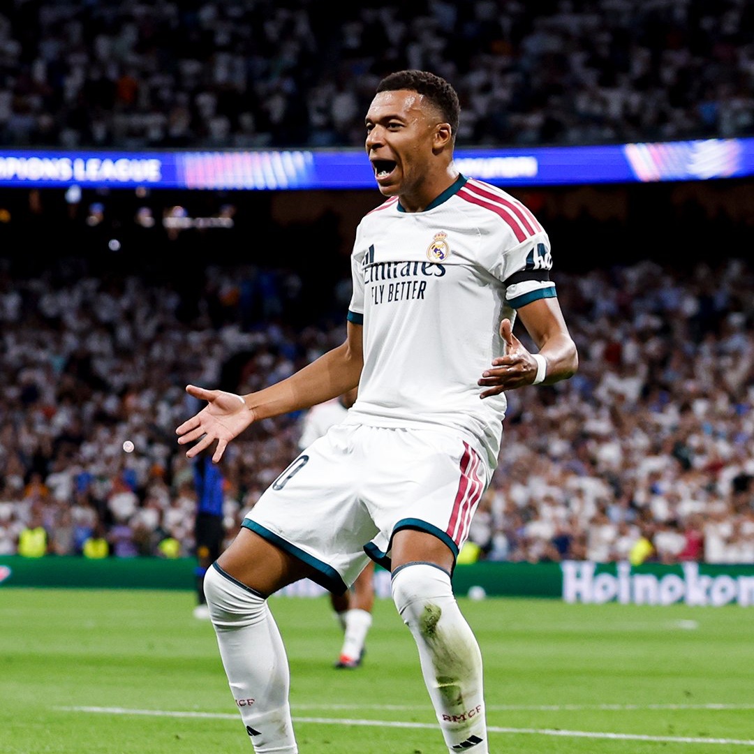 MadridXtra's tweet photo. 🚨 OFFICIAL: Kylian Mbappé is nominated for La Liga PLAYER OF THE MONTH award. https://t.co/ipy93Ki6jv
