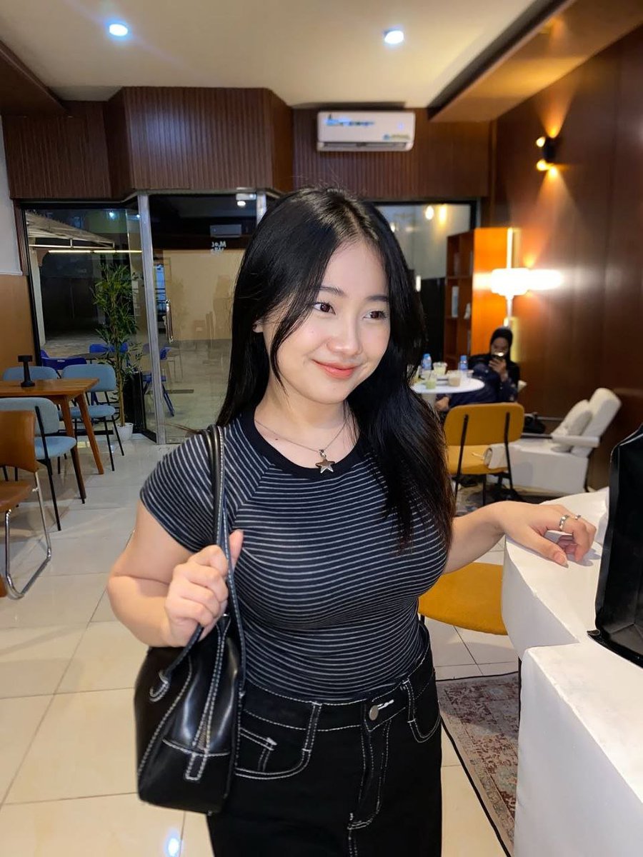 dustman96's tweet photo. Hello Avail ya di Hotel 🏘️ #sidoarjo #bosidoarjo #availsidoarjo https://t.co/G2YRRv7jRx