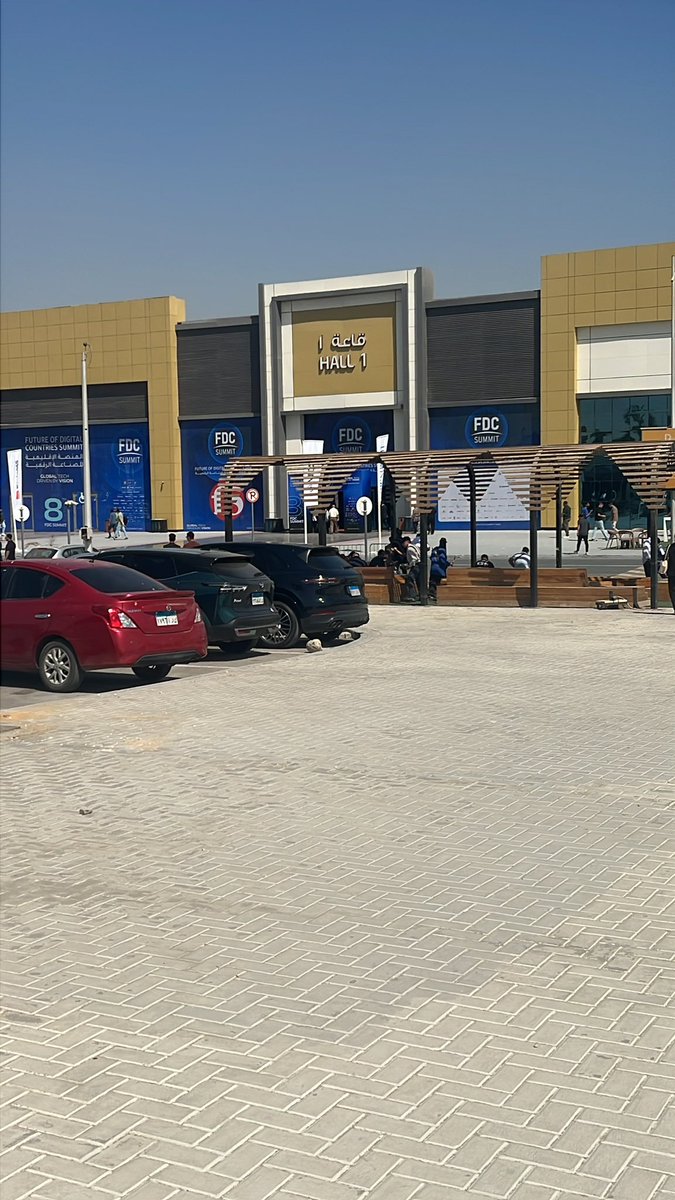 _P0t4to's tweet photo. تم FDC Summit https://t.co/ss75ounbmT