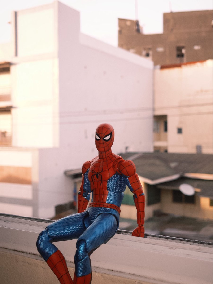 collecterdee's tweet photo. spider dumps #spiderman #warmachine #zdtoys https://t.co/3kJaKSqBLJ