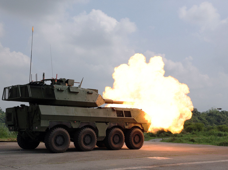 Taiwan MND live-fires new domestic 105mm Cheetah gun system; 178 units planned by 2027