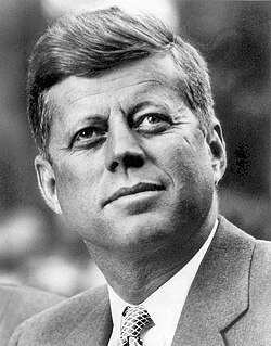 DrPedroG's tweet photo. @HazelLiaqa4848 Make EEUU great again https://t.co/eaKs3N8vqY