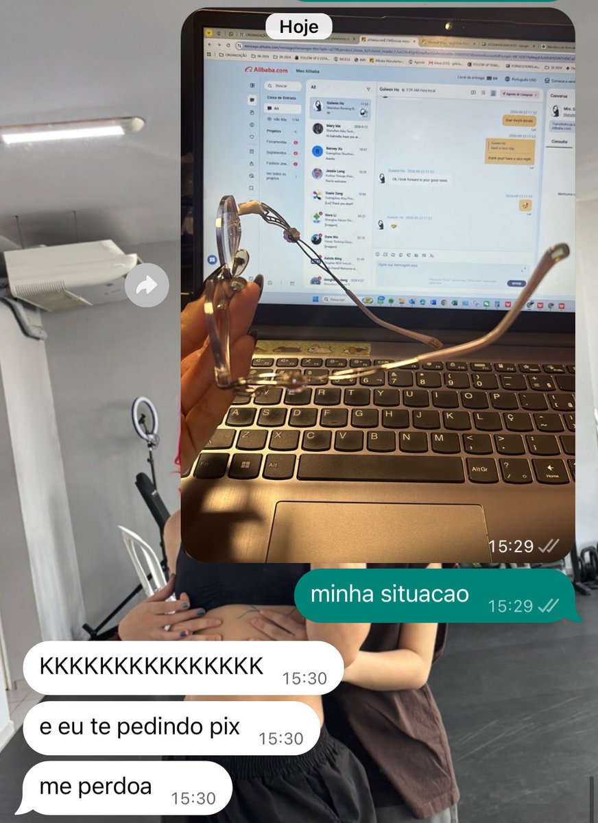 twicepony's tweet photo. e os cara pedindo pix https://t.co/Nfi028MOz0