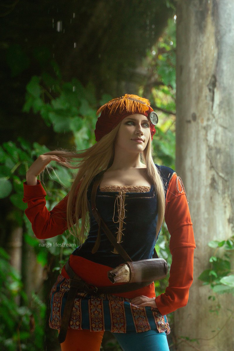 NargaLifestream's tweet photo. My Priscilla cosplay from The Witcher 3 https://t.co/3RZV64NbTs