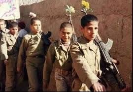 alireza_mdii's tweet photo. دفاع مقدس فقط روایت میدان‌های نبرد نیست؛ روایت مردمی است که با ایمان، صبر و ایستادگی، از ایران و آرمان‌هایشان دفاع کردند.
#جانفدایان_فارس 
#جانفدایان_کوهچنار https://t.co/Aj9ZeosKkl