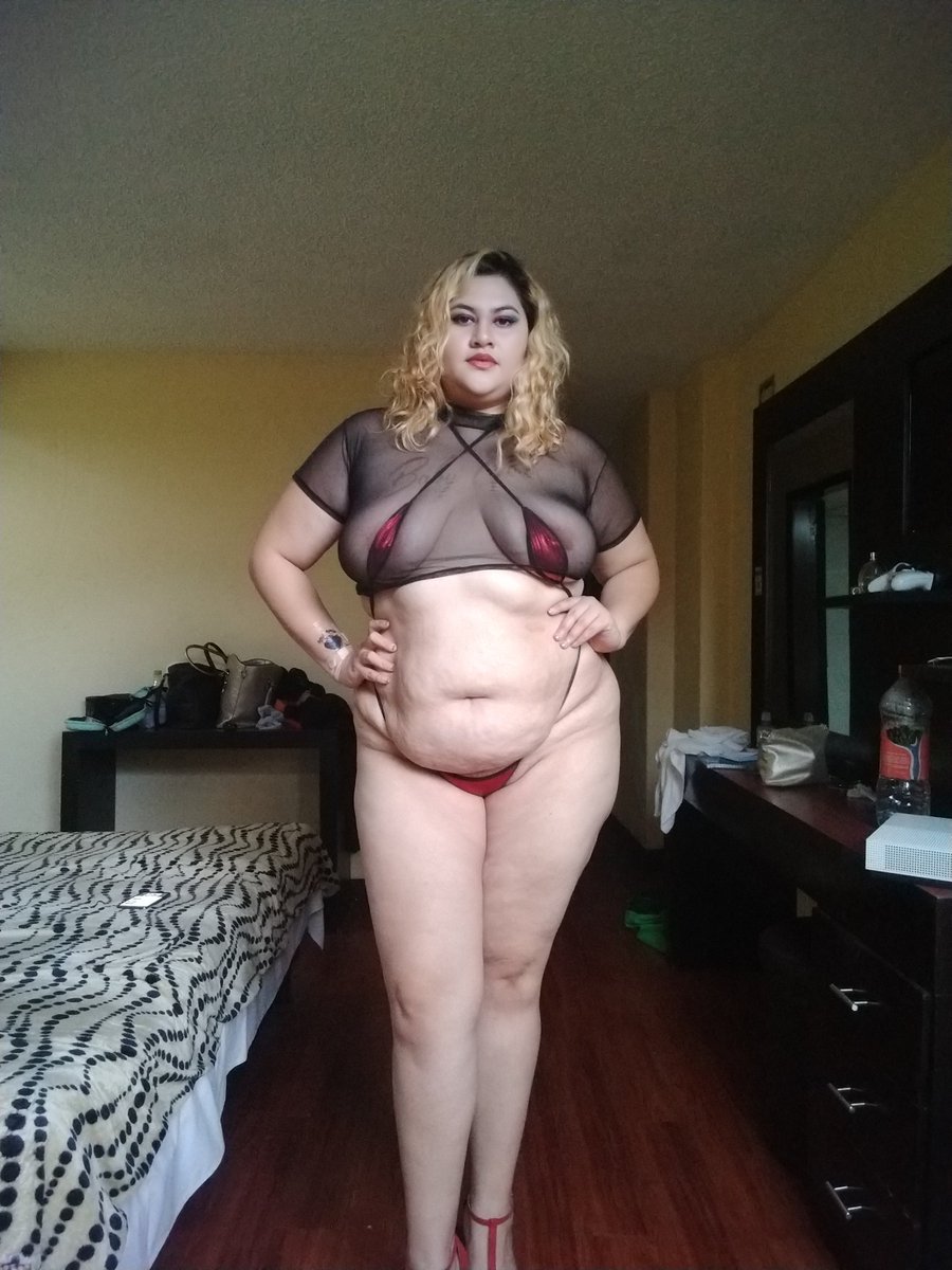 MillyandSissy10's tweet photo. Días rojos 🩸😢 y no podemos hacer nada 😭

Pero aún asi puedo platicar con mis novios 😍románticamente mientras veo como el Cornudo Sissy ♠️ se encela y se enoja 😈

Pero lo tiene que aceptar y solo le queda prepararse para vestirse y atendernos a alguno de mis novios y Ami 😍 https://t.co/gQqWF3vHqC