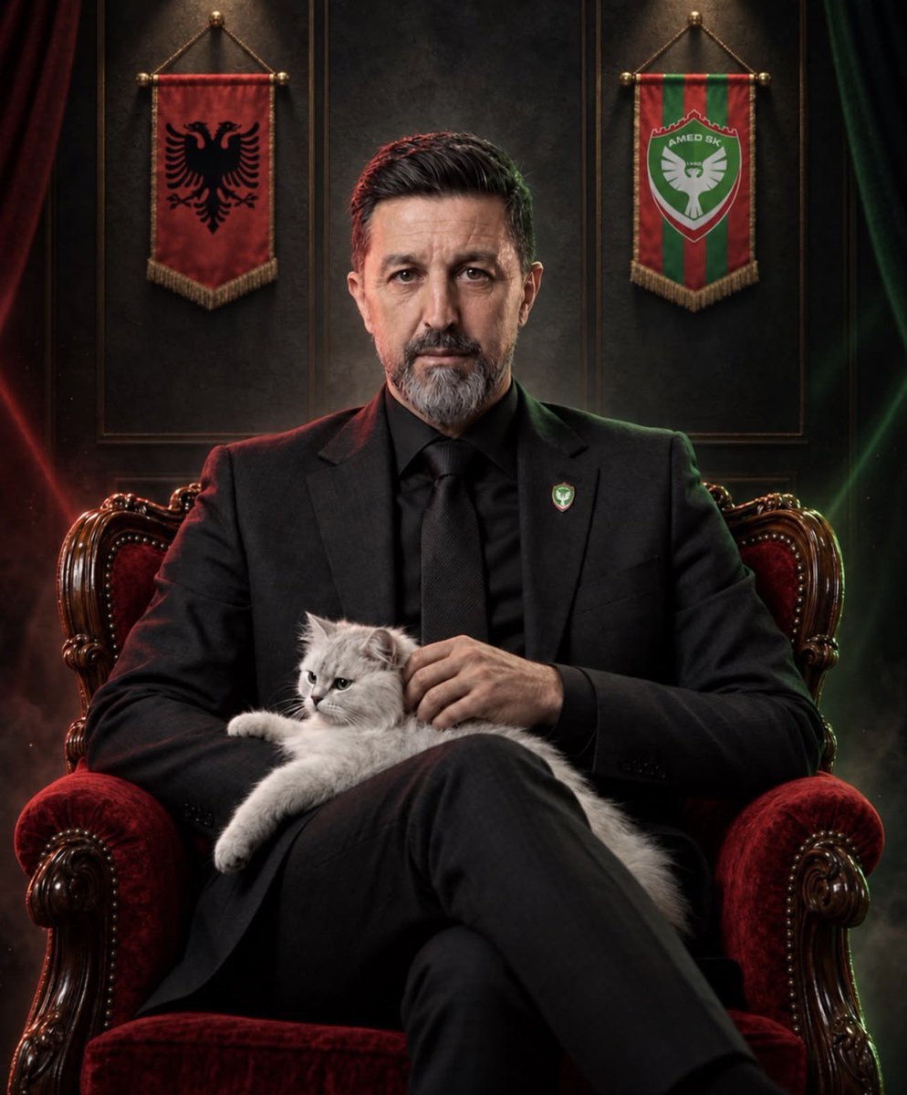halkintakimi21's tweet photo. Besnik Hasi şimdiye kadar 3 takımı Şampiyonlar Ligine taşıdı:

2014 Anderlecht✅
2016 Legia Varşova ✅
2017 Olimpiakos✅
2027 Amedspor ⏳ https://t.co/ayrahbpDqH