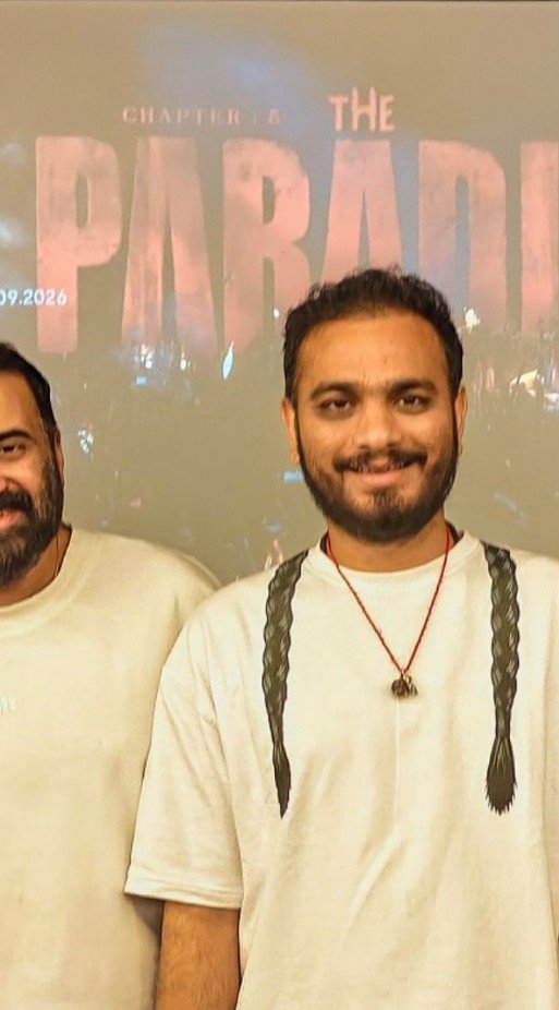 GlobalStarism's tweet photo. E image lo observe chesthey The paradise daggera top lo CHAPTER 5 OR 8 edo undhi 
What it is 🤔
@odela_srikanth https://t.co/oNL2cou3BS