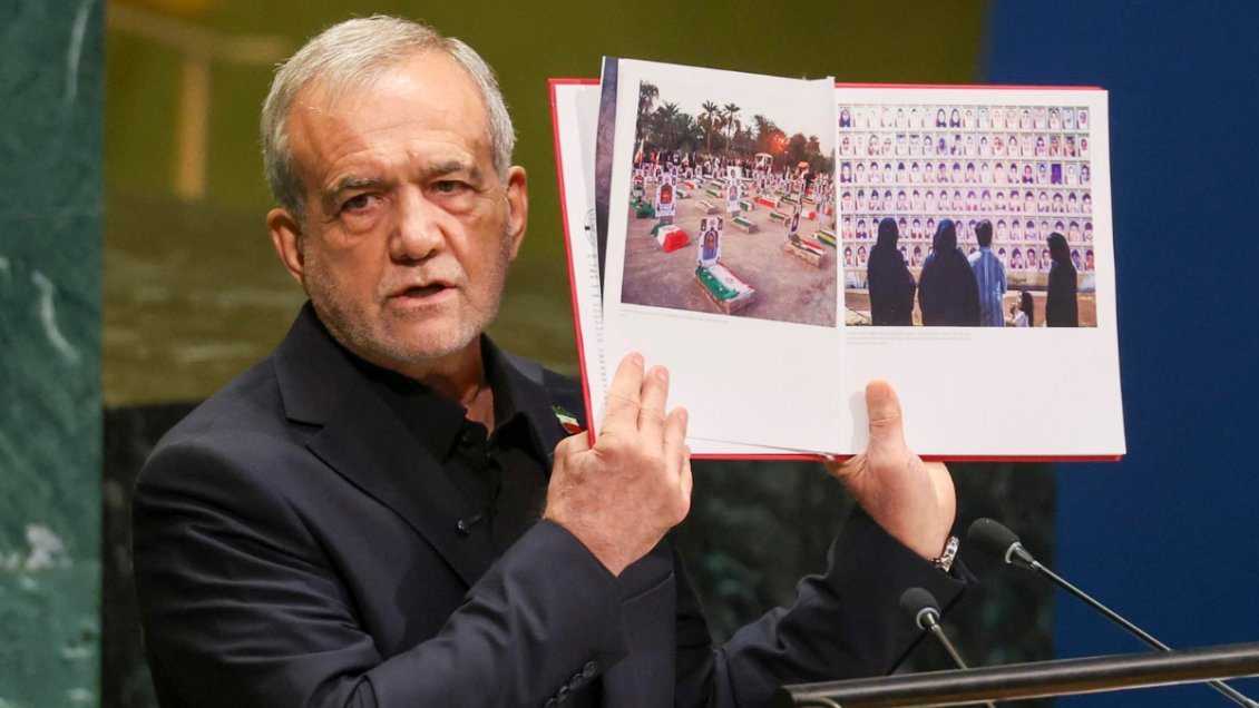 Cooperativa's tweet photo. Ante la ONU, el presidente iraní llamó "terroristas" a Israel y EE.UU. https://t.co/kfd9CgutS7 https://t.co/wPQJ6XyQJ7
