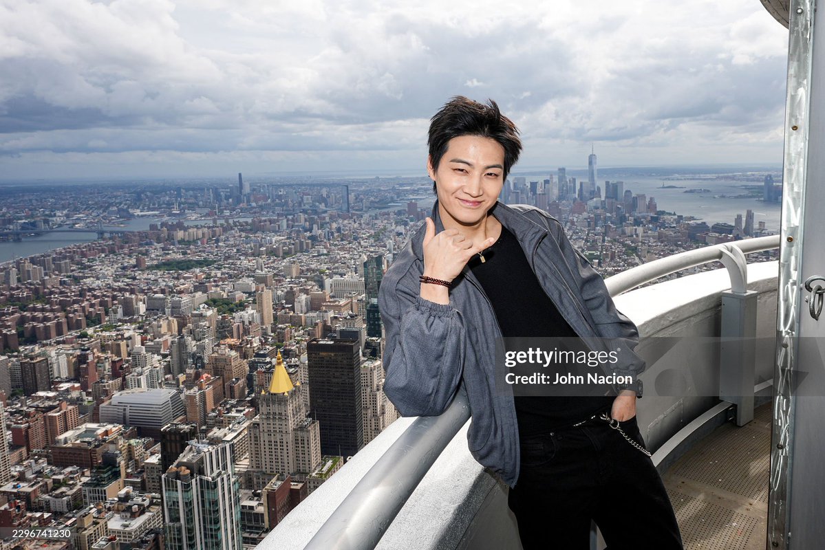 cyjprint's tweet photo. Jay B visits the Empire State Building on September 22, 2026 in New York City. (Photo by John Nacion/Getty Images for Empire State Realty Trust)

#JAYB #제이비 @defjaybkr #GOT7 https://t.co/iFsVv7zsBF