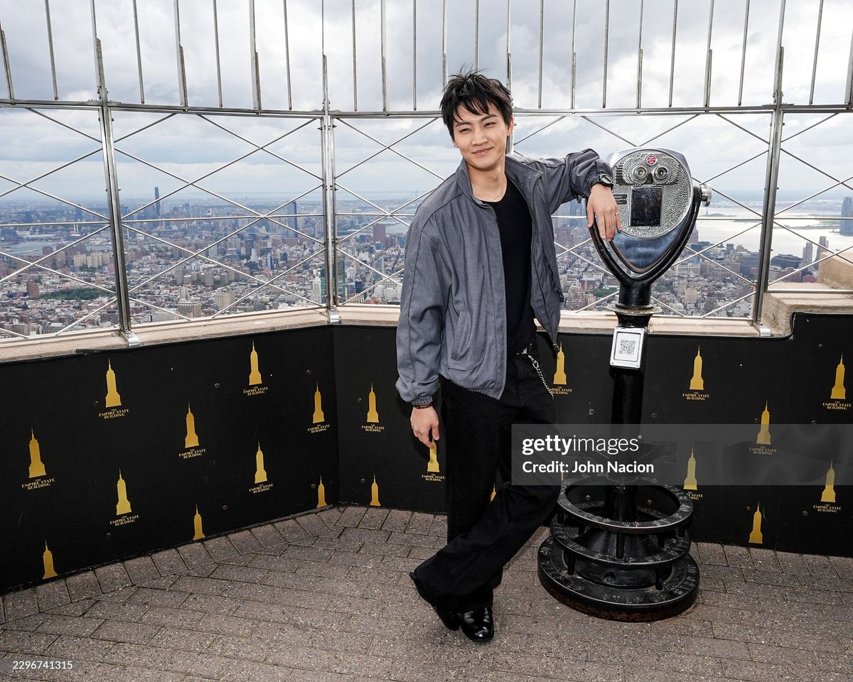 cyjprint's tweet photo. Jay B visits the Empire State Building on September 22, 2026 in New York City. (Photo by John Nacion/Getty Images for Empire State Realty Trust)

#JAYB #제이비 @defjaybkr #GOT7 https://t.co/iFsVv7zsBF