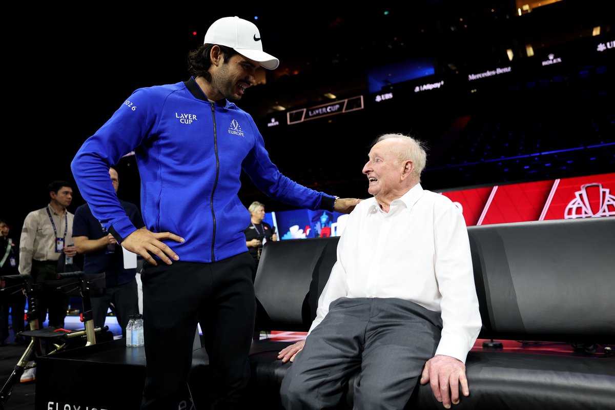 atptour's tweet photo. Pictures you love to see 🤗

Alcaraz x the legendary Rod Laver ♥️

#LaverCup https://t.co/r1YRlofdVF