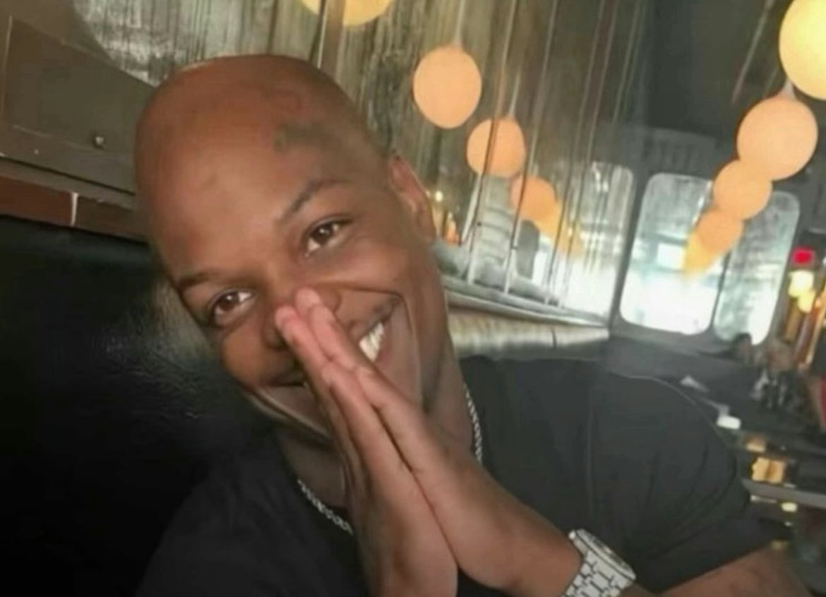 broke4mimimi's tweet photo. i’m funny too guys i swear https://t.co/UJGCaBBSMP
