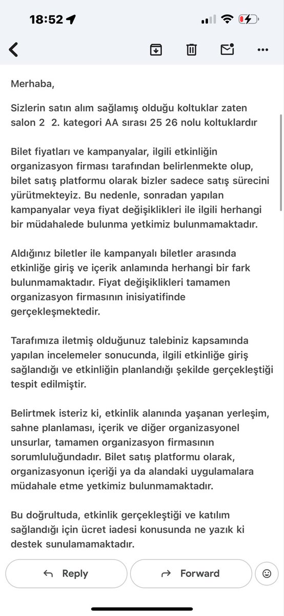 KaragozSol89948's tweet photo. bileti satan ve veren sizsiniz ne demek bizim sorumluluğumuzda değil. Madem çözmüyorsunuz bende gerek hukuki gerek başka yollarla şikayetlerimde bulunacağım #rojda #konser #diyarbakır @bubilet https://t.co/91sHBf0Ci9