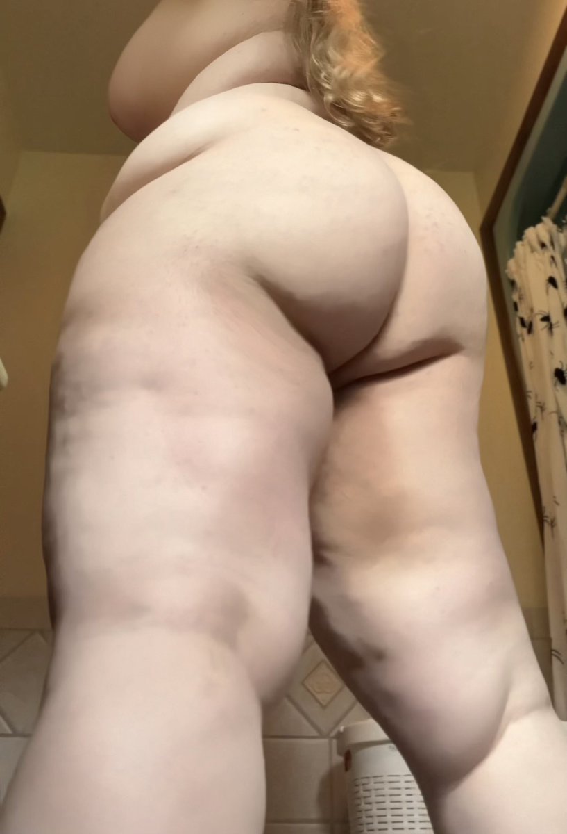 ThiccChubBottom's tweet photo. On your knees, faggot https://t.co/Sg3YWxl6wC