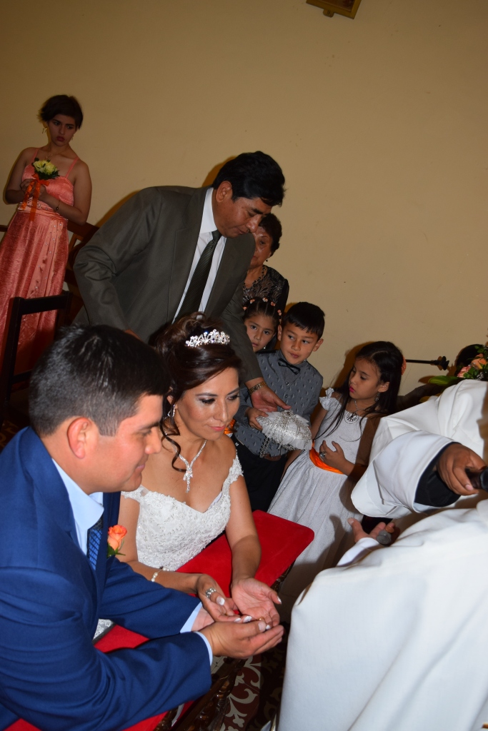 Chelochelazo's tweet photo. Bodas de Arcilla
Representan que la relación se ha moldeado con paciencia, constancia y cariño a lo largo del tiempo, simboliza la solidez y capacidad de la pareja para adaptarse y fortalecerse ante cada reto
Pido a Dios y la virgen María, derrame bendiciones y protección vidita https://t.co/Ae4B74zmPN