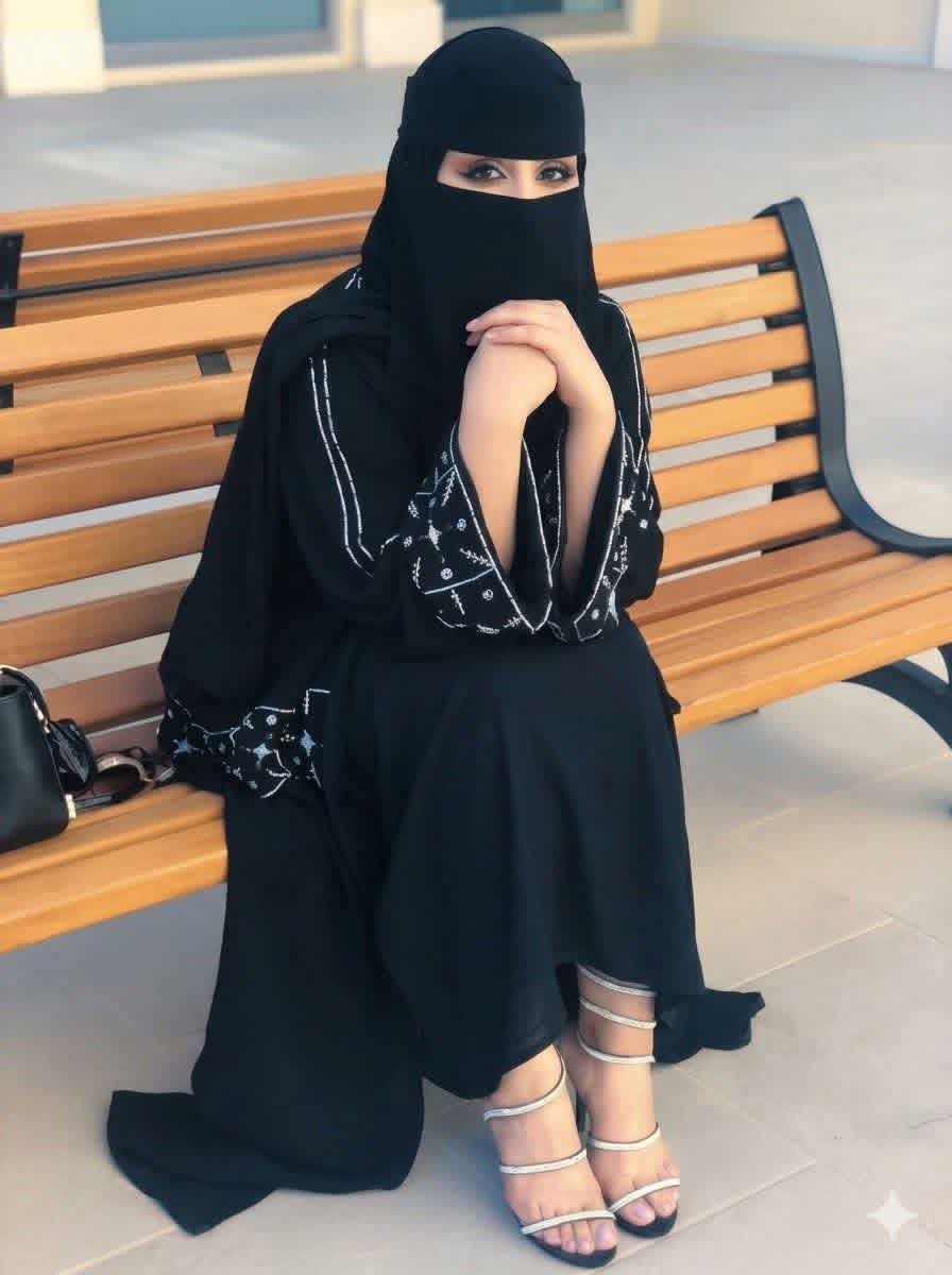 cnmckv's tweet photo. مين جاد في زواج ميهمني العمر او الجنسيه يهمني الجاد فقط  🇸🇦 https://t.co/ysN7dGmVUE
