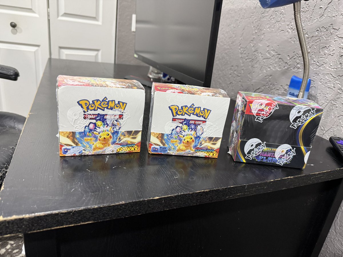 wellspringmask's tweet photo. raising funds for cookie’s vet care

Surging Strikes Box sealed - $300 each - $600 together

Ace Trainer Celebratory Fanfare sealed (mint) in top-loader 2025 - $750

Mega Evolution- Phantasmal Flames Box sealed - $400

RTs appreciated https://t.co/bakdB5lLHM