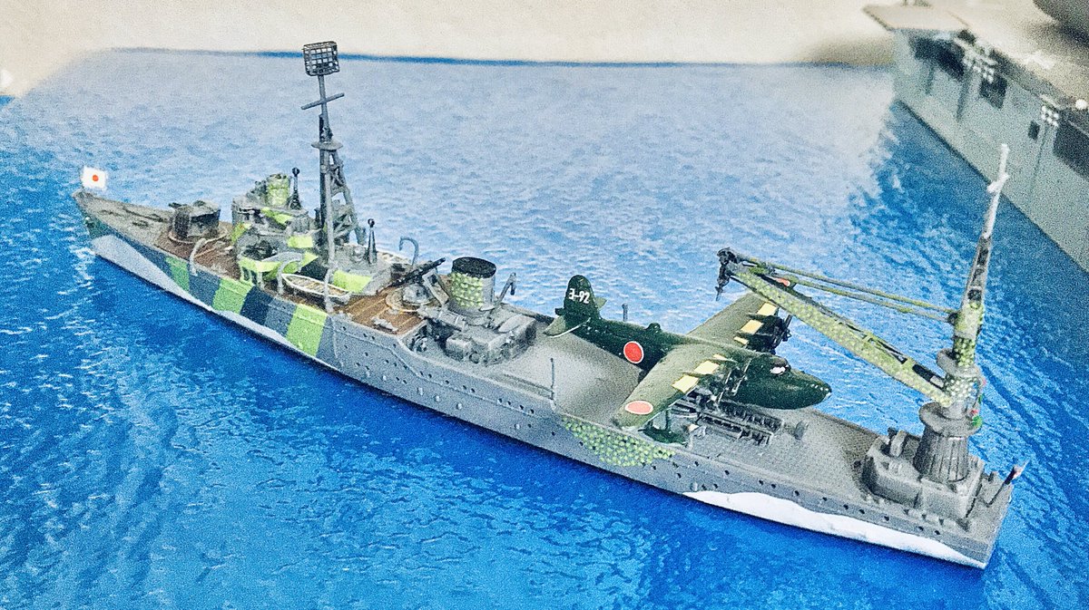 meme_yuzuki's tweet photo. おはよう😆ございます😊
水上機母艦秋津洲です。1940年10月川崎重工神戸で起工、翌年7月進水、1942年4月竣工。ラバウルを拠点に航空部隊の補給、整備、救難に従事。1944年2月のトラック空襲から内地に帰還。1944年今日比コロン湾で米軍機の攻撃で戦没しました😭
#秋津洲進水85周年㊗️ https://t.co/pqrBYdKQWI