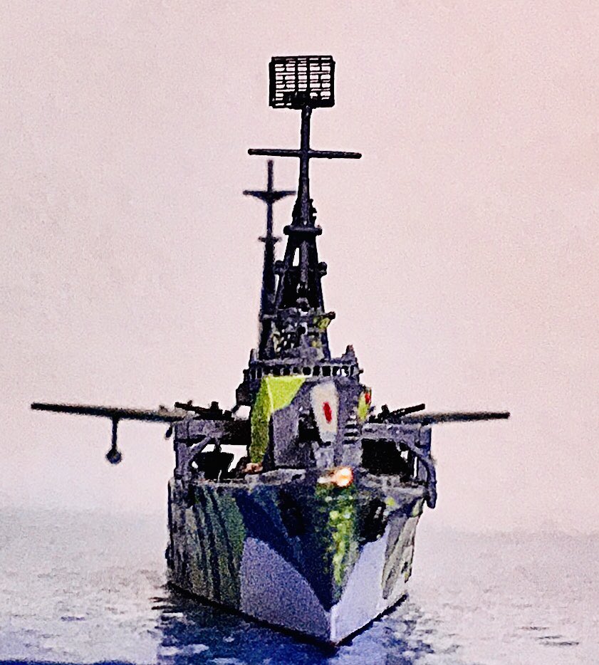 meme_yuzuki's tweet photo. おはよう😆ございます😊
水上機母艦秋津洲です。1940年10月川崎重工神戸で起工、翌年7月進水、1942年4月竣工。ラバウルを拠点に航空部隊の補給、整備、救難に従事。1944年2月のトラック空襲から内地に帰還。1944年今日比コロン湾で米軍機の攻撃で戦没しました😭
#秋津洲進水85周年㊗️ https://t.co/pqrBYdKQWI
