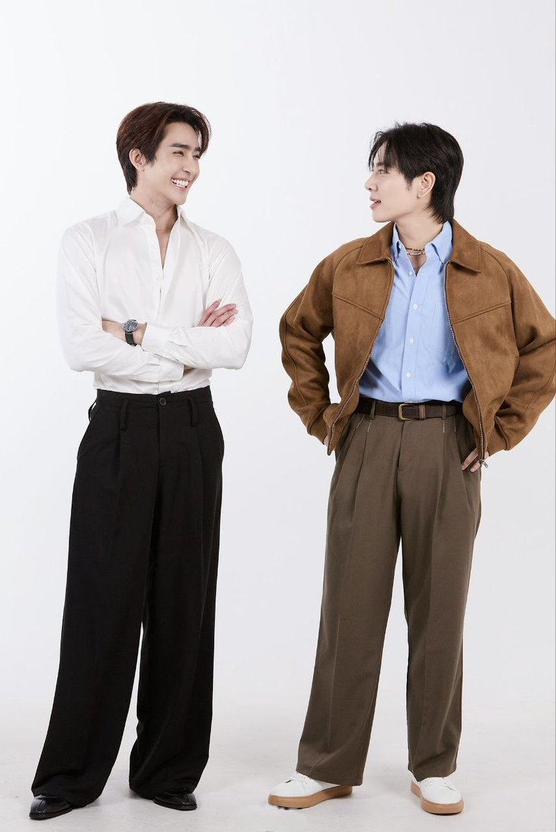 sojuboyslove's tweet photo. ✨ FITTING! Aconteceu hoje a prova de figurino de #CupidsGhost, novo BL com #EarthMix e #OhmPoon!

Segue um florista que vê fantasmas e que começa a realizar os desejos dos falecidos em suas despedidas. https://t.co/ozTFB2hREu