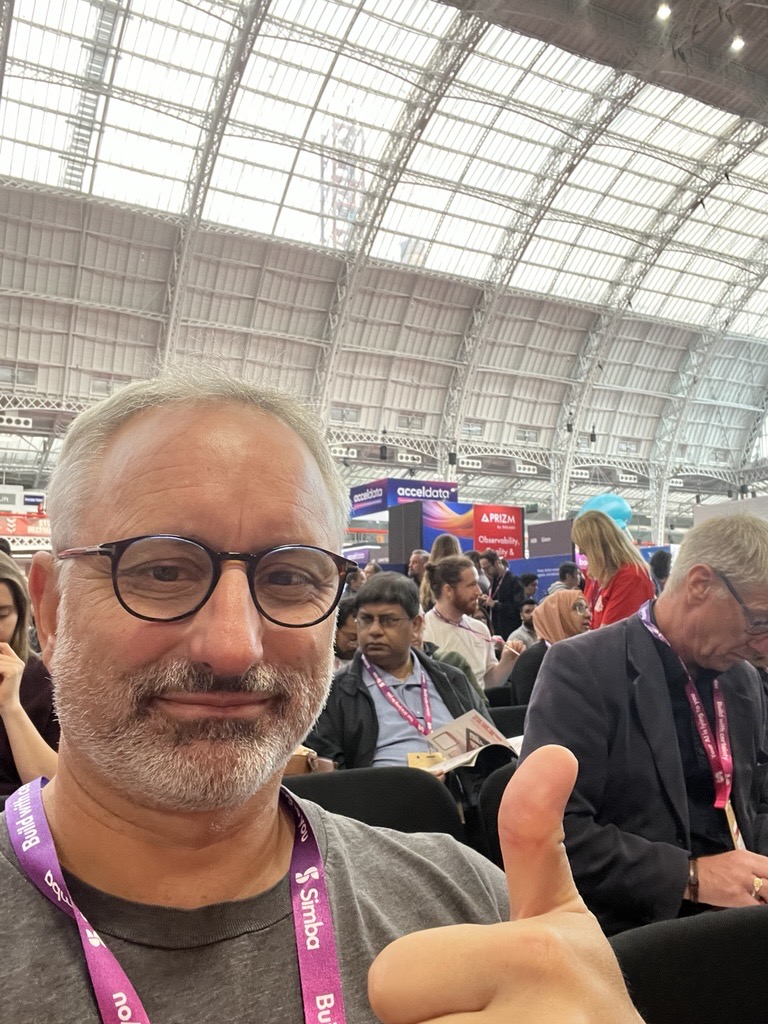 appius's tweet photo. Our Experience &amp; Insights team are at @BigData_LDN  keeping up with current thought leaders on all things data, analytics and AI.

We're at the end of day one. If there's one thing that has stuck with us today, it's data readiness. AI governance can't be an afterthought. https://t.co/in5AjnTiyI