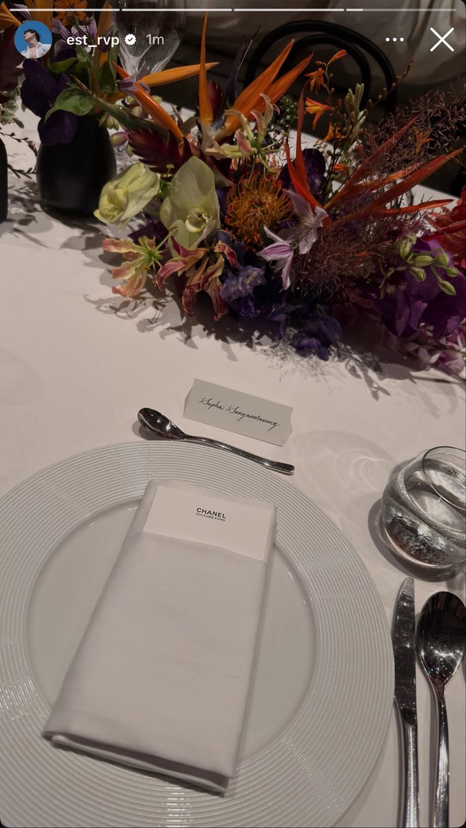 bluestsilkties's tweet photo. Our @EstRvp for @CHANEL Culture Fund Dinner at Dib Bangkok. ♠️✨ #est_rvp #CHANEL https://t.co/QJTAPzCava