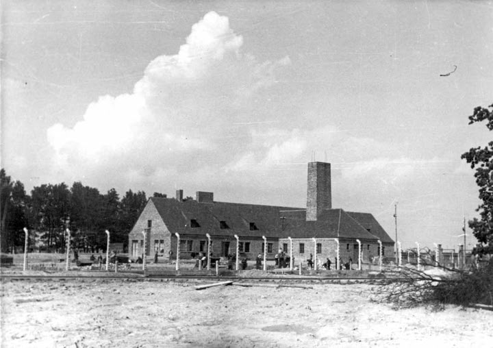 AuschwitzMuseum's tweet photo. 23 September 1944 | Probably on this day, due to the decommissioning of Bunker No. II, the SS carried out a selection among the prisoners of the Sonderkommando. More than 200 of them were taken from Birkenau and—under the pretext of being transferred to one of the subcamps—were taken to the area of the so-called Kanada I warehouses. There, they were deceitfully led into a disinfection chamber and murdered with Zyklon B.

The bodies of the victims were transported to crematorium III and burned. The cremation was carried out by SS men, who had first taken the Sonderkommando prisoners out of the furnace hall.

Learn more about the history of Sonderkommando prisoners forced by the Germans to work in the crematoria and gas chambers:

• Lesson: https://t.co/x0oSTR3wQs
• Podcast: https://t.co/FWGoYsZcEi

In the picture: crematorium III
