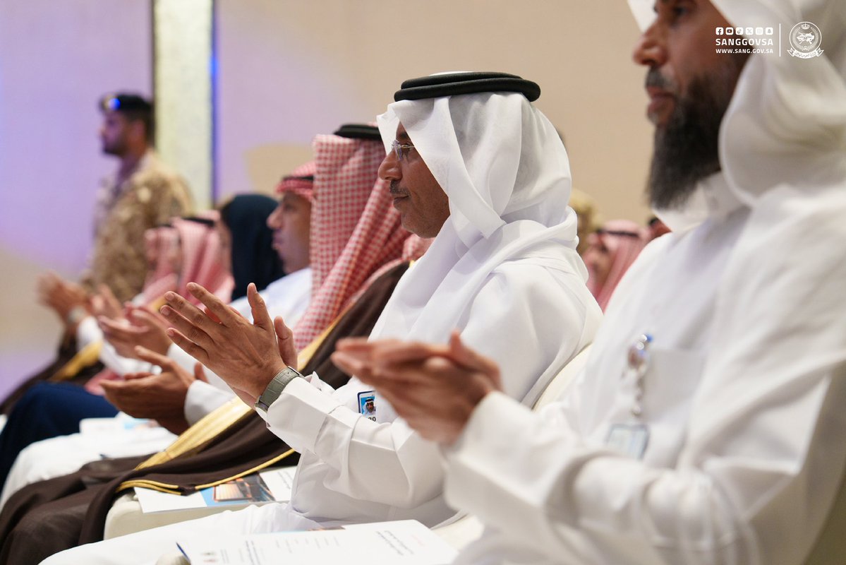 sanggovsa's tweet photo. الأمير #عبدالله_بن_بندر وزير الحرس الوطني، وبحضور أمير منطقة القصيم، يفتتح مستشفى الملك عبدالله التخصصي بالقصيم.

#وزارة_الحرس_الوطني https://t.co/aycCdl3xYX