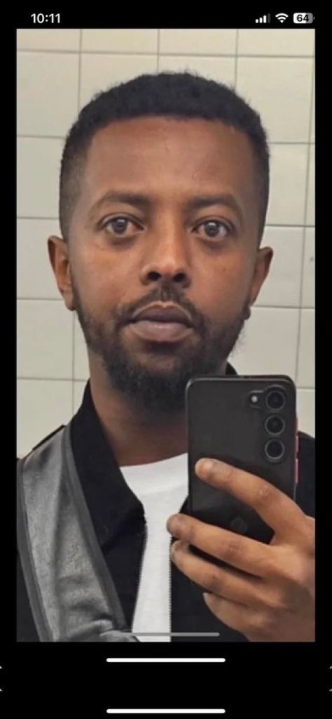 MattShardlake's tweet photo. @I_amMukhtar Who is going to look after Mukhtar’s family when he’s deported? https://t.co/Oah3cWO7WE