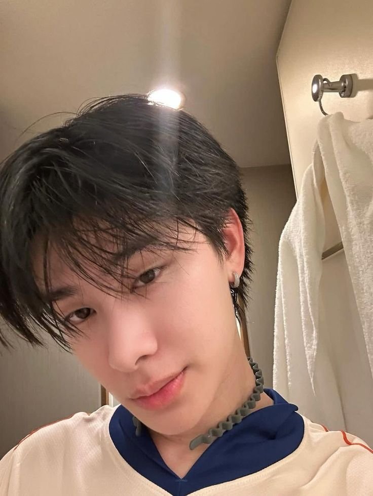 iiiplei_93's tweet photo. ดิบกว่าเนื้อ A5 ก็ความหล่อของไทยนี่แหล่ะ
#THAIchayanon #ไทยชญานนท์ https://t.co/XxXoGGez2V