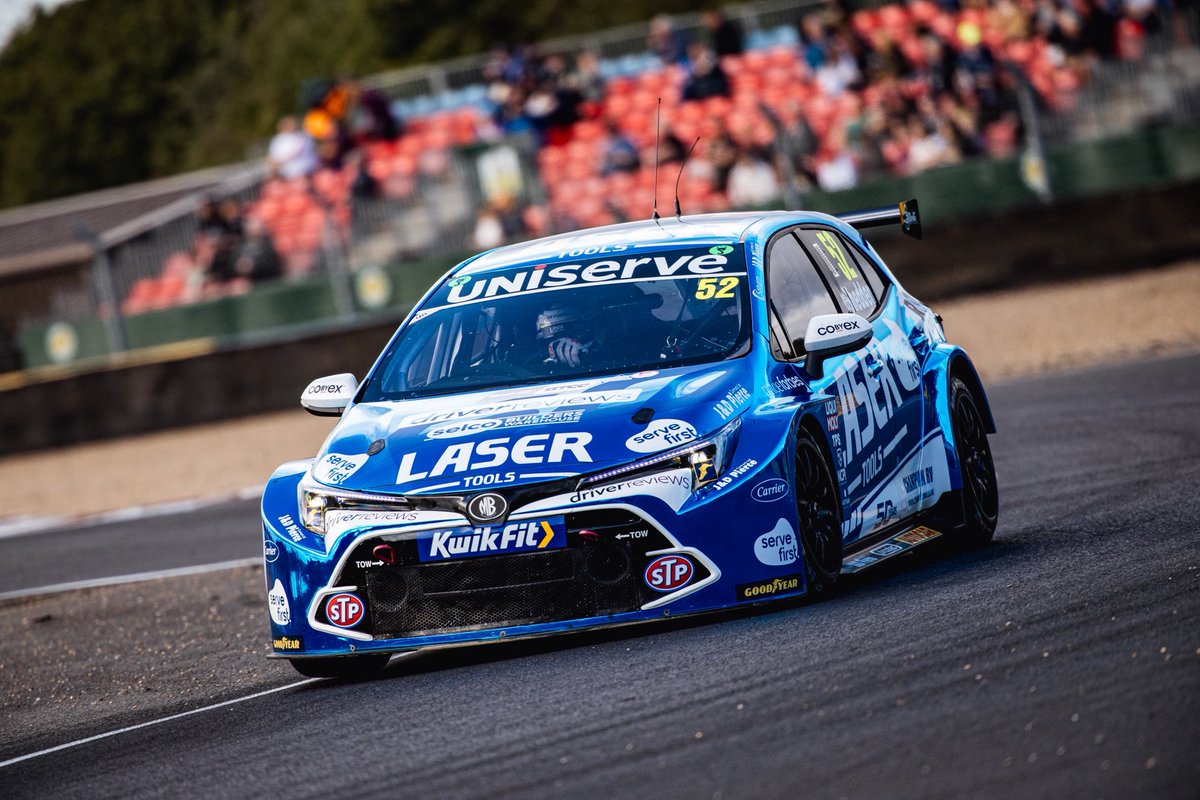 MBMotorsport_ tweet picture