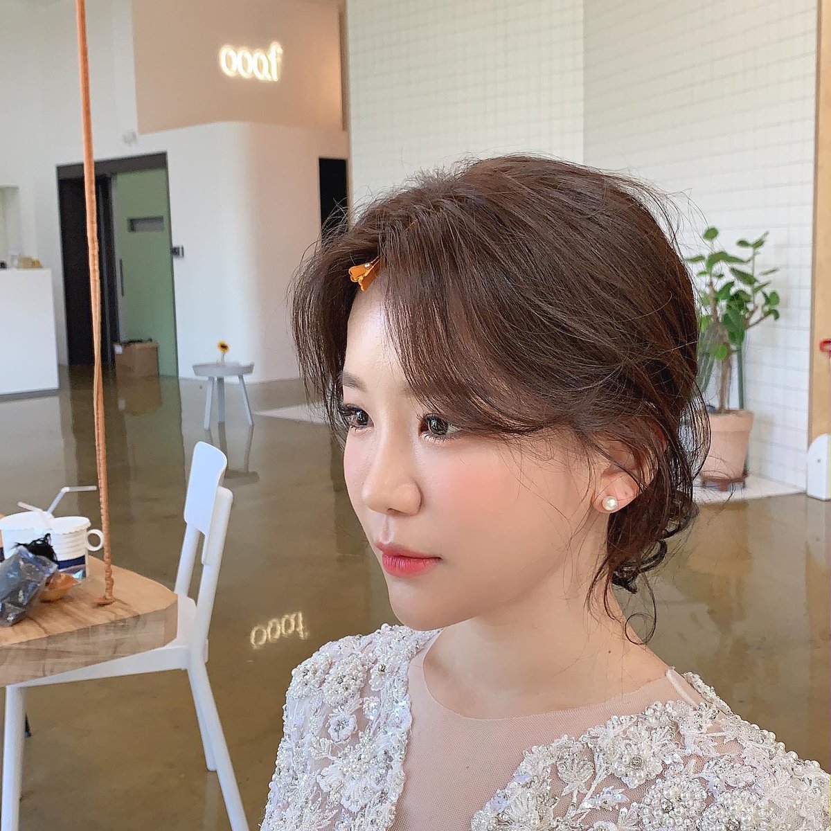Christophehw2r's tweet photo. Congratulations, bride! See you at the wedding ceremony. Hair: @dongkyu4158 
Makeup: @happyrim https://t.co/rCUhg4916C