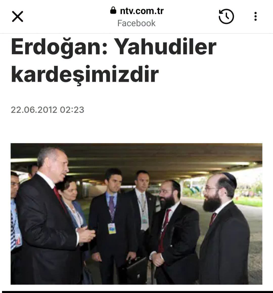 akenandinc's tweet photo. Rio 20 Sürdürülebilir Kalkınma Zirvesi'nin düzenlendiği Rio Centro'daki zirve alanında Musevi asıllı iki ABD vatandaşıyla kısa bir sohbet eden Erdoğan, "Türkiye'deki Yahudileri kardeşimiz olarak görüyoruz" dedi. https://t.co/DBeiMADL6M