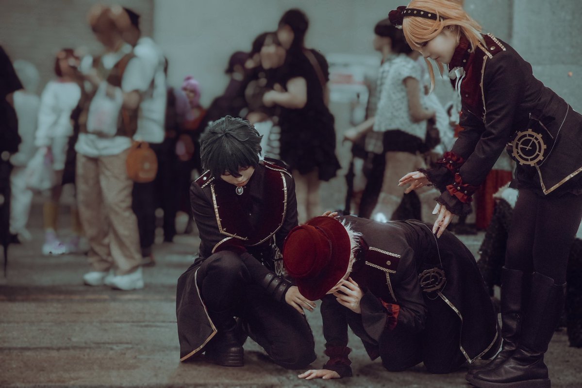 asterisk_mochi2's tweet photo. cos / enst! / 旧Valkyrie

　　　　　　· • —– ٠ ✤ ٠ —– • ·

「あれが例人形퓬な⅑ぬ詐欺쬫齣な——

　　　　　　· • —– ٠ ✤ ٠ —– • · https://t.co/scZLI7H8m3