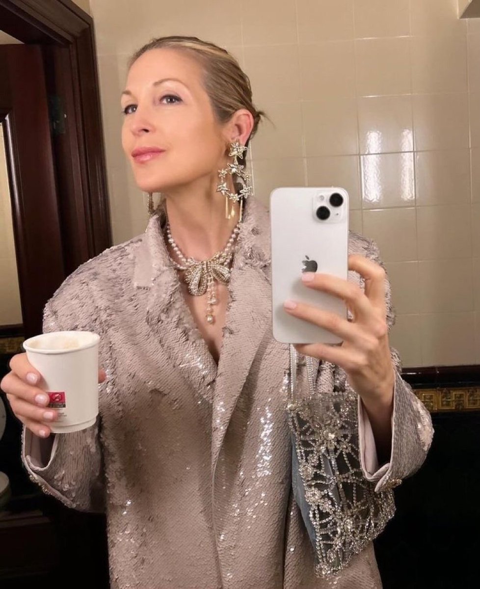 classyladylife's tweet photo. “how do you see yourself in 30 years?”

my honest reaction: https://t.co/KWJTngdWYd