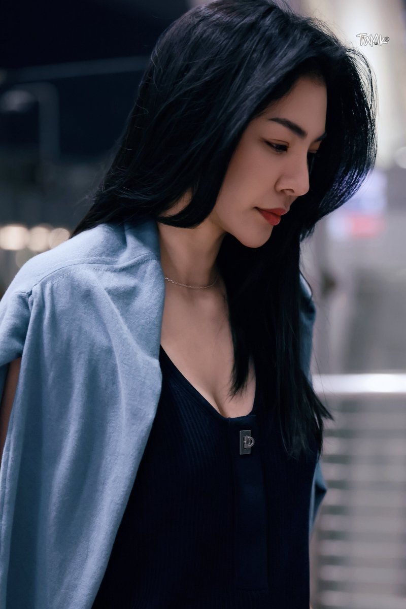 kasontam0k's tweet photo. HOTTTTT🔥

#Ferragamo
#FerragamoSS27
#FerragamoXFaye
#FayePeraya
#ฝ้ายพีรญา https://t.co/cM9J3YHf9R