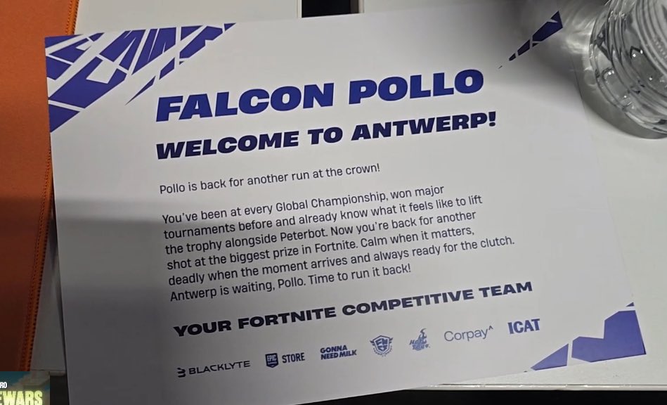 userisstack's tweet photo. Peterbot &amp; Pollo welcome cards 🔥 https://t.co/42kymqYSZE
