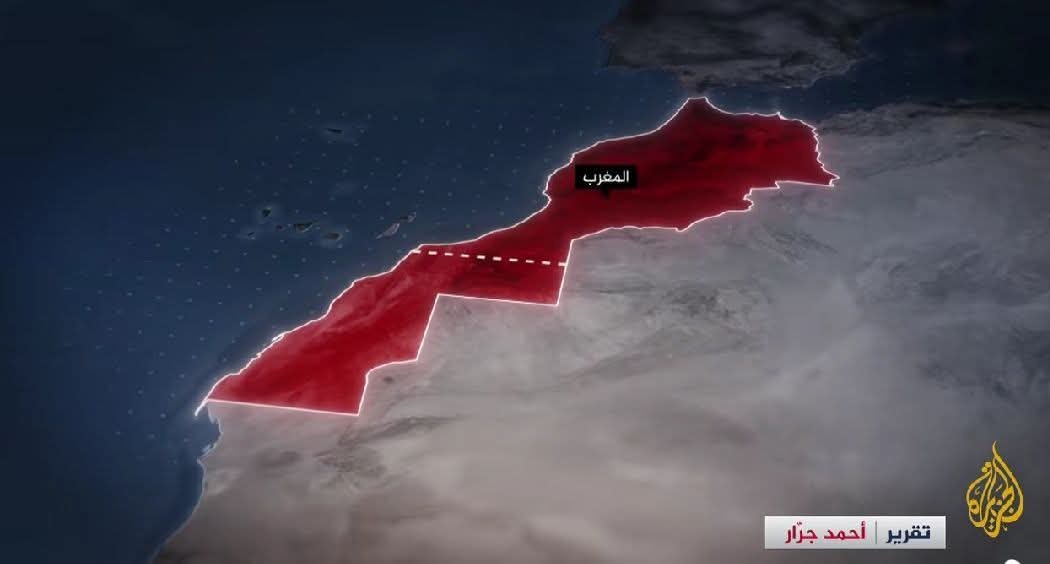 hashemal3mer's tweet photo. الجزيرة صدعت رؤوسنا بالوحدة العربية والقومية، ولطالما لعبوا على وتر "المؤامرة" التي تريد تقسيم الدول العربية.. ثم تعرض القناة خارطة المغرب مقسمة!

على أساس هم ضد تقسيم اليمن والصومال والسودان وليبيا، لكن عند المغرب التقسيم حلال! https://t.co/PNpMY3qoJX