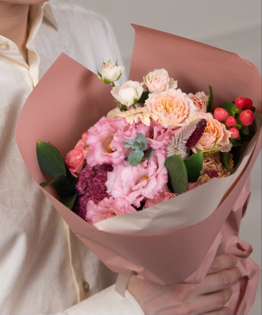 memoryHT's tweet photo. @takeshima_staff 花束💐トルコキキョウ
花言葉は「感謝」

歌MAX 収録、お疲れ様でした😌💓

「マジ  (本気)  ヒロシ」 楽しみです🎶
抽選、当たります様に🙏

うつむき加減の宏くん❗
素敵です💓♥️❤
お鼻の線がシュッとし��
どこから見ても王子さま‼️

#竹島宏　#花便り　#マジ(本気)ヒロシ https://t.co/nYRBuAiGew