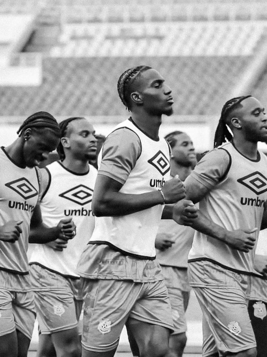 _Zfootball's tweet photo. 🔜 Nouvelle ère 🇨🇩 🥶!

 𝗥𝗗𝗖𝗢𝗡𝗚𝗢 https://t.co/3R2Oh9anP6