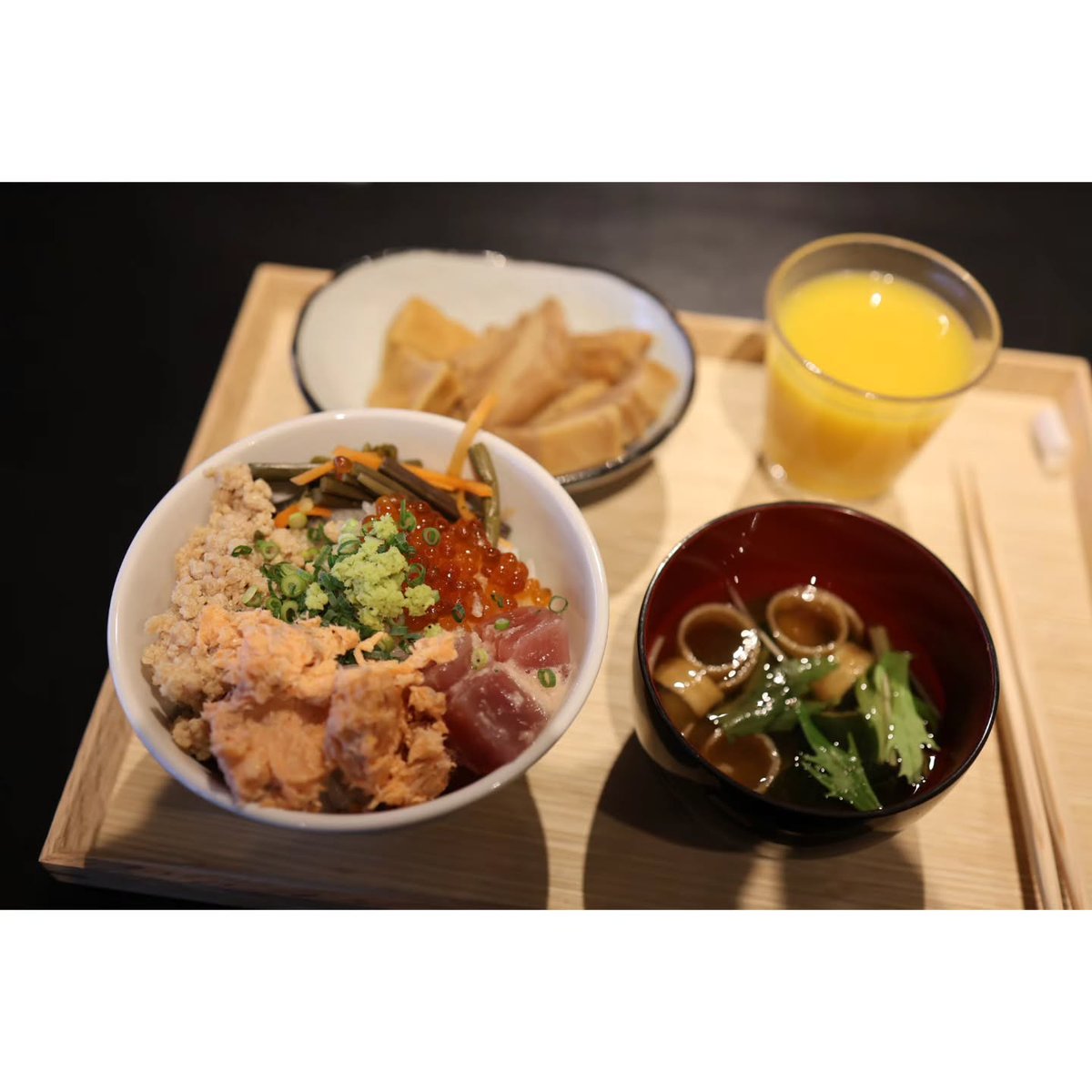 JenniKile's tweet photo. Ryugon Ryokan 
Breakfast

The breakfast is delicious too... The only downside is that it doesn’t change even when you stay multiple nights... T_T https://t.co/IeVe19BgP2