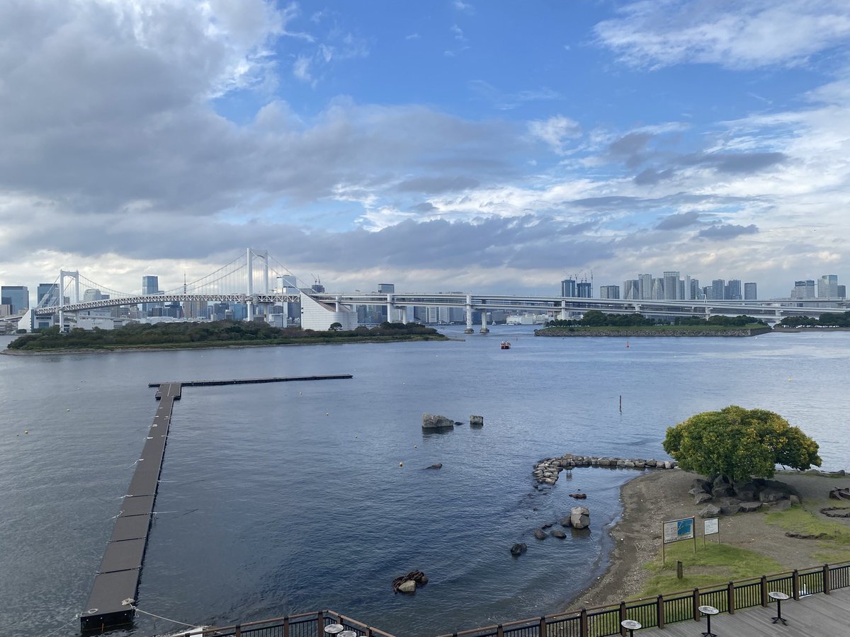 Ramen_0129's tweet photo. #急に懐かしいものを無言で投稿する見た人も良ければやりませんか
1年前に東京に旅行した時の写真！にゃ🐱 https://t.co/p2Fe31vyYL