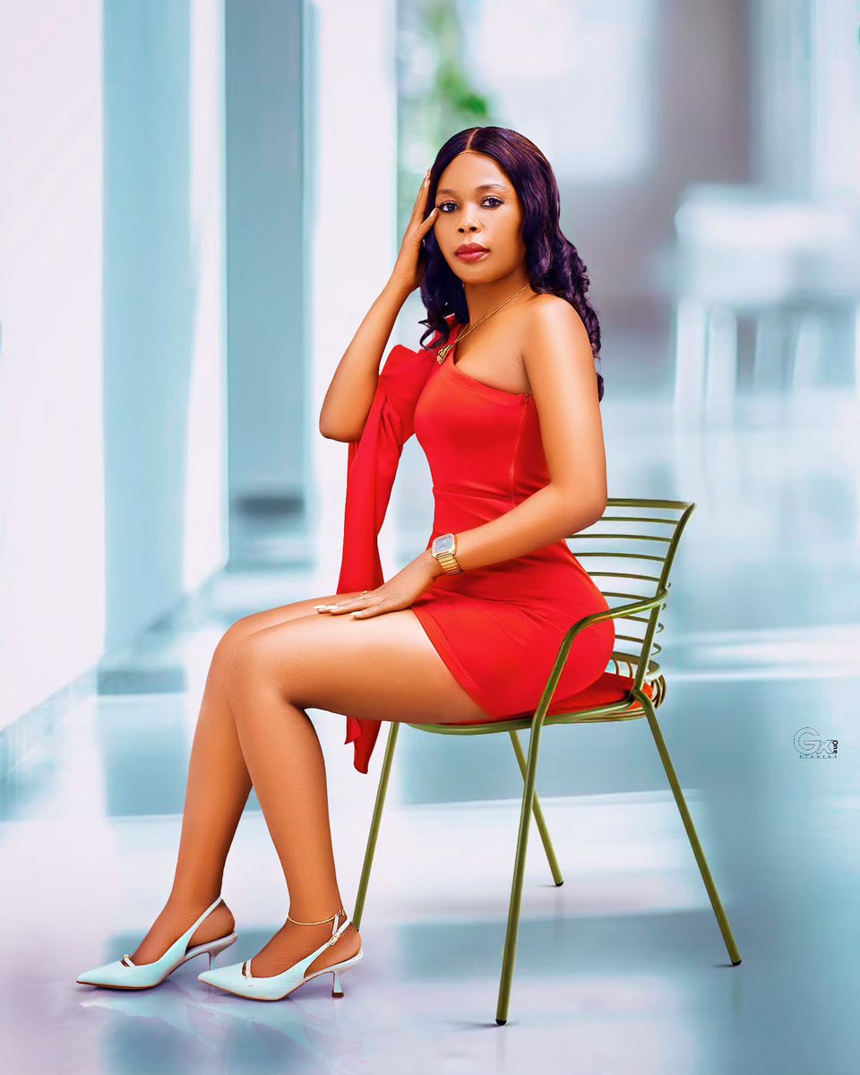 CicelyWitto9a's tweet photo. A beautifully crafted birthday portrait session by GxOne Studios. Shot and retouched by GxOne Studios. Book now: 255714595532. We don’t just shoot; we create art. https://t.co/jFLpAhl3uM