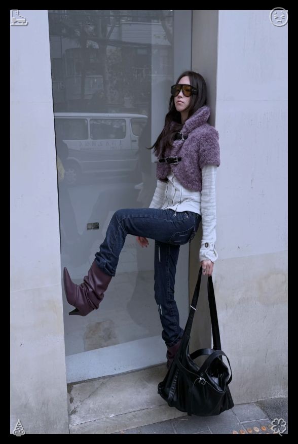 mashiro__0213's tweet photo. ⭐Wardrobe Cleaning The wardrobe is largeThin lightweight flexible polished metal eyeglass frames suit all facial shapes, and soft low-pressure temples classic design fit work travel shopping and regular daily street wear outings in crowded public areas. https://t.co/RV8QOEyBRa